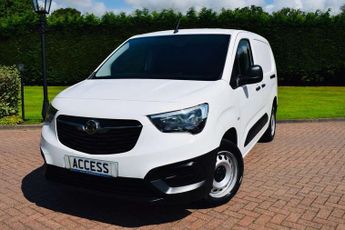 Vauxhall Combo 2300 1.5 Turbo D 100ps H1 Edition Van