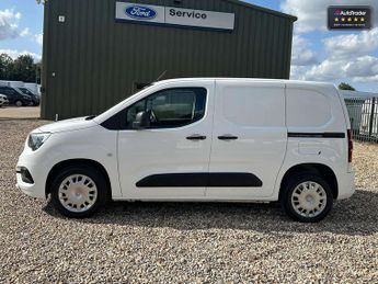 Vauxhall Combo 2300 1.5 Turbo D 100ps H1 Sportive Van