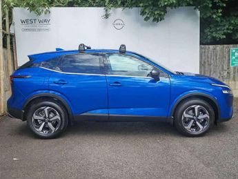 Nissan Qashqai 1.3 DiG-T MH N-Connecta 5dr