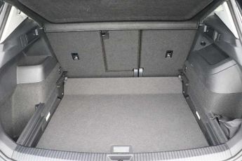 Volkswagen Tiguan 1.5 eTSI 150 Elegance Launch Edition 5dr DSG