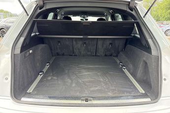 Audi Q7 55 TFSI e Quattro Black Ed 5dr Tiptronic [C+S]
