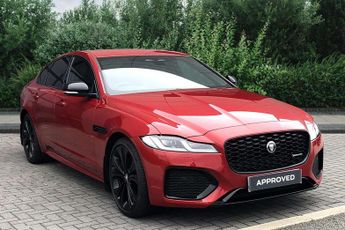 Jaguar XF 2.0 D200 R-Dynamic SE Black 4dr Auto