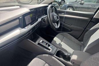 Volkswagen Golf 1.5 eTSI 150 Life 5dr DSG