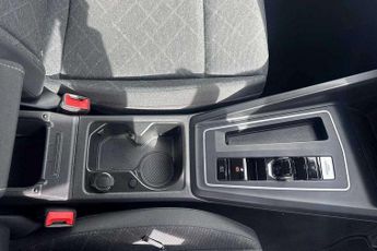 Volkswagen Golf 1.5 eTSI 150 Life 5dr DSG