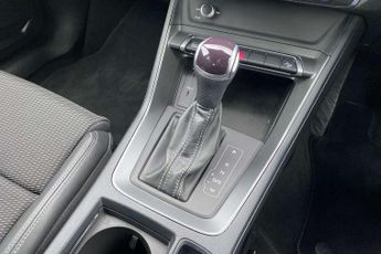 Audi Q3 40 TDI 200 Quattro S Line 5dr S Tronic