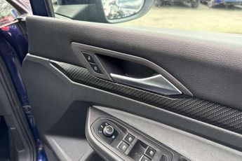 Volkswagen Golf 1.5 eTSI 150 R-Line 5dr DSG