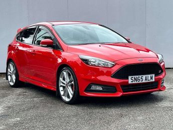 Ford Focus 2.0T EcoBoost ST-2 5dr