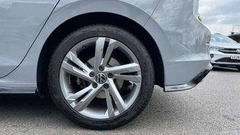 Volkswagen Golf 1.5 eTSI 150 R-Line 5dr DSG