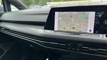 Volkswagen Golf 1.5 eTSI 150 R-Line 5dr DSG