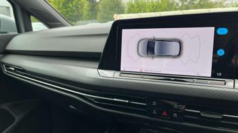 Volkswagen Golf 1.5 eTSI 150 R-Line 5dr DSG