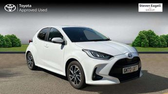 Toyota Yaris 1.5 Hybrid Design 5dr CVT