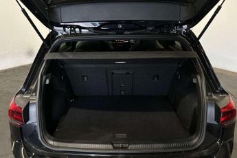 Volkswagen Golf 2.0 TDI 150 R-Line 5dr DSG