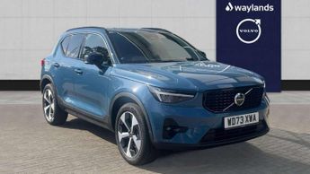 Volvo XC40 2.0 B4P Plus Dark 5dr Auto