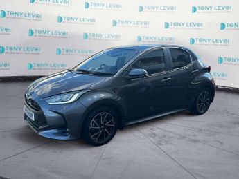 Toyota Yaris 1.5 Hybrid Design 5dr CVT