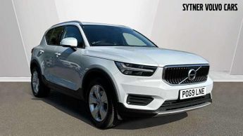 Volvo XC40 2.0 T4 Momentum 5dr AWD Geartronic