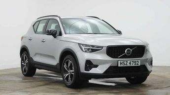 Volvo XC40 2.0 B3P Plus Dark 5dr Auto