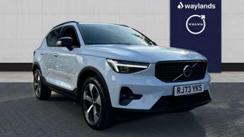 Volvo XC40 2.0 B4P Ultimate Dark 5dr Auto