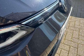 Volkswagen Golf 1.5 eTSI 150 R-Line 5dr DSG