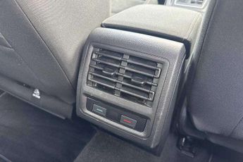 Volkswagen Golf 1.5 eTSI 150 Style 5dr DSG