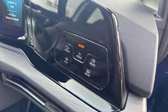 Volkswagen Golf 1.5 eTSI 150 Style 5dr DSG