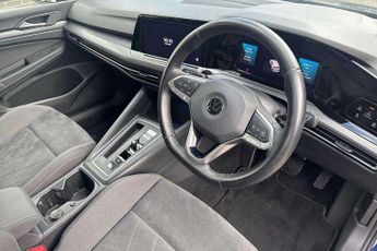 Volkswagen Golf 1.5 eTSI 150 Style 5dr DSG
