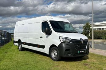 Renault Master LML35 Blue dCi 145 Start Medium Roof Window Van