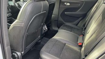 Volvo XC40 1.5 T3 [163] R DESIGN Pro 5dr Geartronic