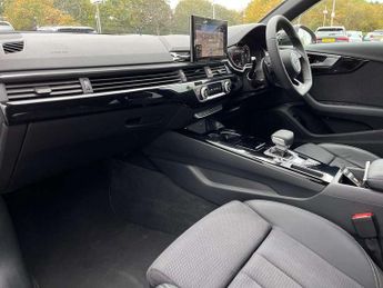 Audi A4 Avant 35 TDI Black Edition 5dr S Tronic