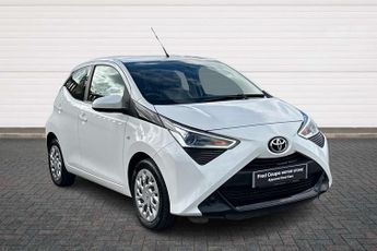 Toyota AYGO 1.0 VVT-i X-Play TSS 5dr x-shift