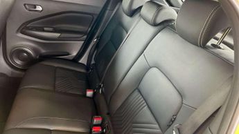 Nissan Juke 1.6 Hybrid Tekna 5dr Auto