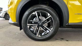 Nissan Juke 1.6 Hybrid N-Connecta 5dr Auto