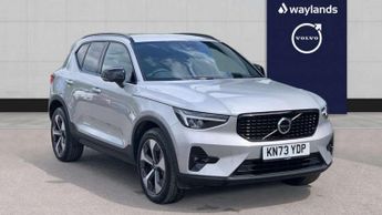 Volvo XC40 2.0 B4P Plus Dark 5dr Auto