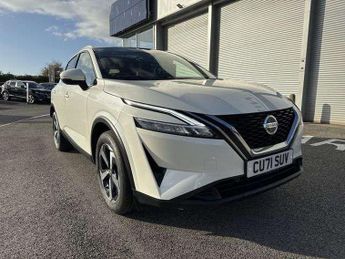 Nissan Qashqai 1.3 DiG-T MH 158 Premiere Edition 5dr Xtronic