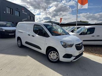 Vauxhall Combo 2300 1.5 Turbo D 100ps H1 Sportive Van