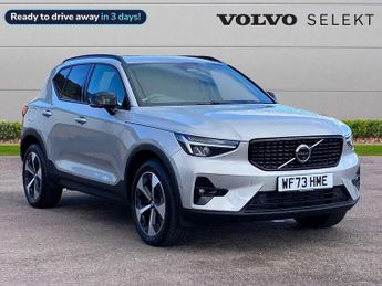 Volvo XC40 2.0 B4P Plus Dark 5dr Auto