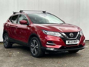 Nissan Qashqai 1.3 DiG-T N-Connecta 5dr [Glass Roof Pack]