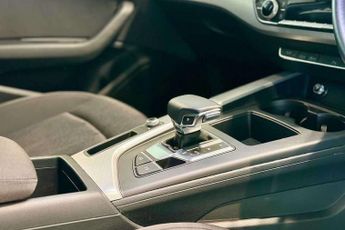 Audi A4 35 TDI Technik 4dr S Tronic