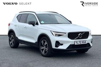 Volvo XC40 2.0 B3P Plus Dark 5dr Auto