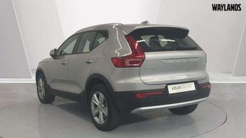 Volvo XC40 2.0 B3P Core 5dr Auto