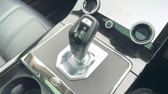 Land Rover Range Rover Evoque 1.5 P300e R-Dynamic SE 5dr Auto