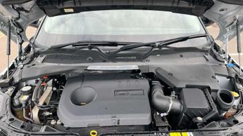 Land Rover Range Rover Evoque 1.5 P300e R-Dynamic SE 5dr Auto