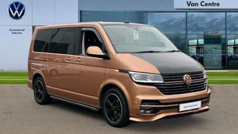 Volkswagen Transporter 2.0 BiTDI 199 Highline Kombi Van DSG