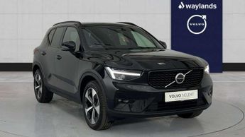 Volvo XC40 2.0 B4P Plus Dark 5dr Auto