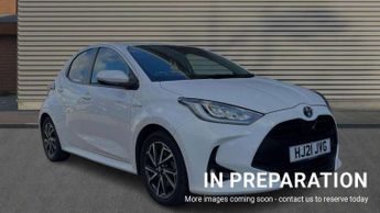 Toyota Yaris 1.5 Hybrid Design 5dr CVT