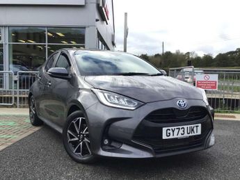 Toyota Yaris 1.5 Hybrid Design 5dr CVT