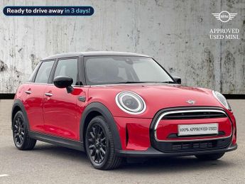 MINI Hatch 1.5 Cooper Classic 5dr Auto [Comfort/Nav Pack]