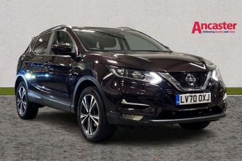 Nissan Qashqai 1.3 DiG-T N-Connecta 5dr [Glass Roof Pack]