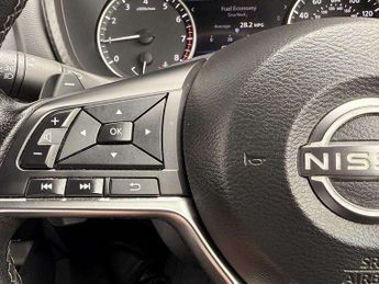 Nissan Juke 1.0 DiG-T 114 N-Connecta 5dr DCT