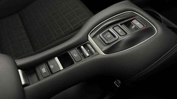 Honda ZR-V 2.0 eHEV Elegance 5dr CVT