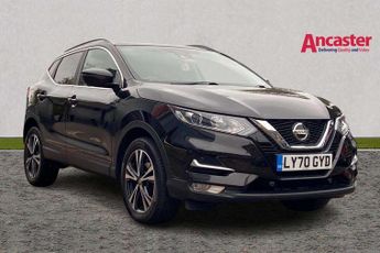 Nissan Qashqai 1.3 DiG-T N-Connecta 5dr [Glass Roof Pack]